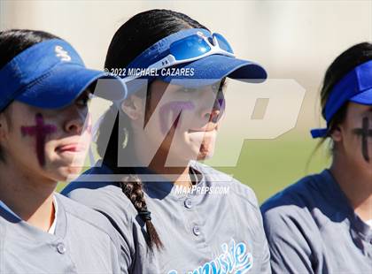 Thumbnail 2 in Seton Catholic vs. Sunnyside (Dobson/Westwood Invitational) photogallery.