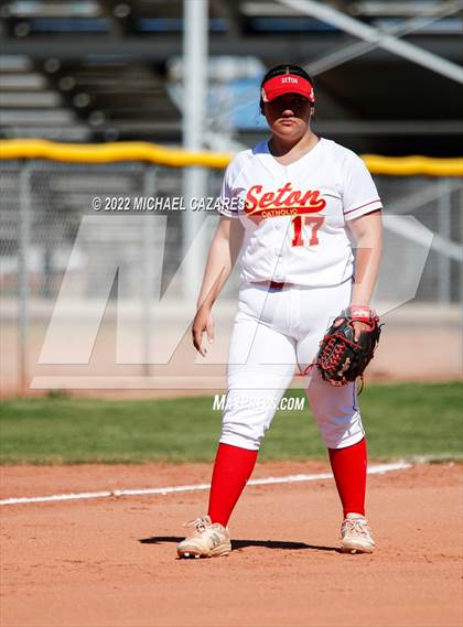 Thumbnail 3 in Seton Catholic vs. Sunnyside (Dobson/Westwood Invitational) photogallery.
