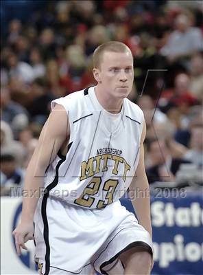 Thumbnail 2 in Mater Dei vs. Archbishop Mitty (CIF State D2 Final) photogallery.
