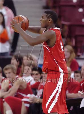 Thumbnail 2 in Mater Dei vs. Archbishop Mitty (CIF State D2 Final) photogallery.