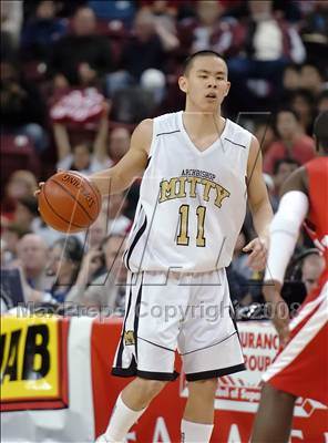 Thumbnail 2 in Mater Dei vs. Archbishop Mitty (CIF State D2 Final) photogallery.