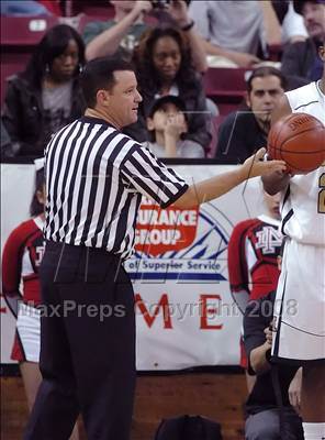 Thumbnail 1 in Mater Dei vs. Archbishop Mitty (CIF State D2 Final) photogallery.
