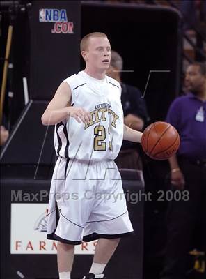 Thumbnail 3 in Mater Dei vs. Archbishop Mitty (CIF State D2 Final) photogallery.