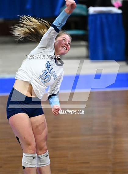 Thumbnail 2 in Valor Christian vs. Mountain Vista (CHSAA 5A 3rd Round) photogallery.