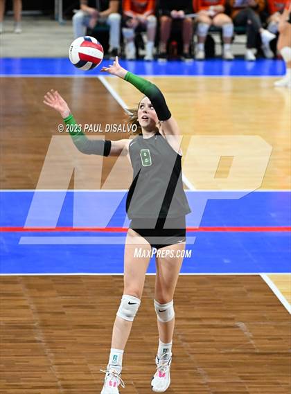 Thumbnail 3 in Valor Christian vs. Mountain Vista (CHSAA 5A 3rd Round) photogallery.
