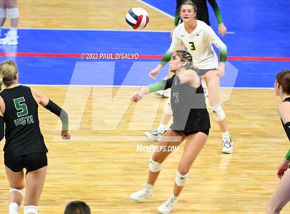 Thumbnail 3 in Valor Christian vs. Mountain Vista (CHSAA 5A 3rd Round) photogallery.