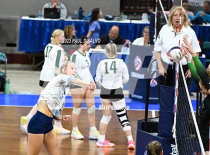 Thumbnail 3 in Valor Christian vs. Mountain Vista (CHSAA 5A 3rd Round) photogallery.