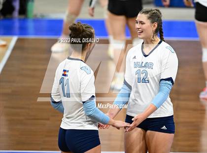 Thumbnail 2 in Valor Christian vs. Mountain Vista (CHSAA 5A 3rd Round) photogallery.