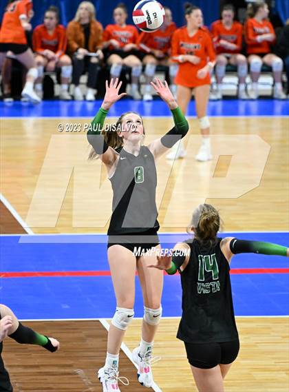 Thumbnail 3 in Valor Christian vs. Mountain Vista (CHSAA 5A 3rd Round) photogallery.