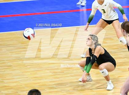 Thumbnail 3 in Valor Christian vs. Mountain Vista (CHSAA 5A 3rd Round) photogallery.