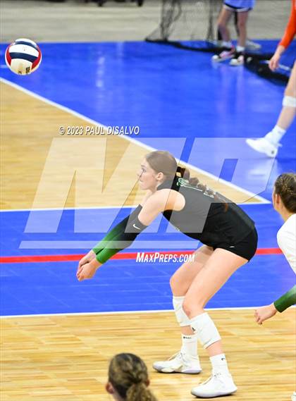 Thumbnail 1 in Valor Christian vs. Mountain Vista (CHSAA 5A 3rd Round) photogallery.
