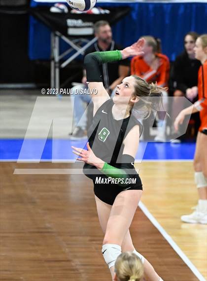 Thumbnail 2 in Valor Christian vs. Mountain Vista (CHSAA 5A 3rd Round) photogallery.