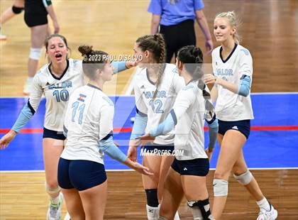 Thumbnail 3 in Valor Christian vs. Mountain Vista (CHSAA 5A 3rd Round) photogallery.