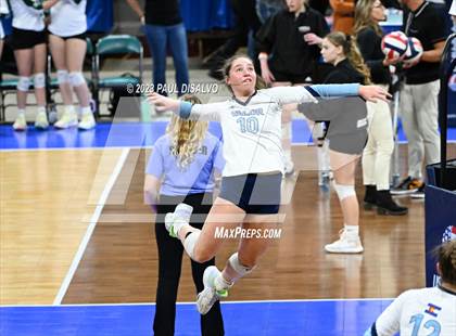 Thumbnail 1 in Valor Christian vs. Mountain Vista (CHSAA 5A 3rd Round) photogallery.