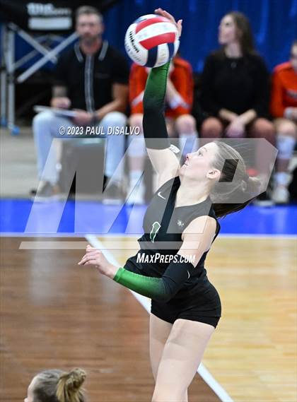 Thumbnail 1 in Valor Christian vs. Mountain Vista (CHSAA 5A 3rd Round) photogallery.