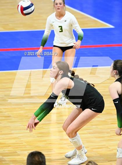 Thumbnail 1 in Valor Christian vs. Mountain Vista (CHSAA 5A 3rd Round) photogallery.