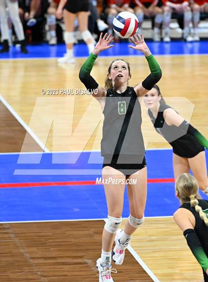 Thumbnail 3 in Valor Christian vs. Mountain Vista (CHSAA 5A 3rd Round) photogallery.
