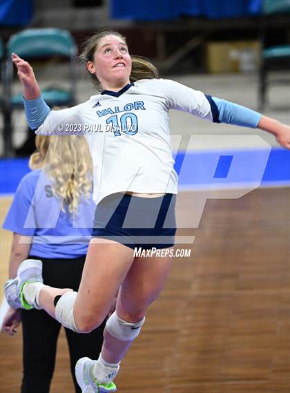 Thumbnail 2 in Valor Christian vs. Mountain Vista (CHSAA 5A 3rd Round) photogallery.