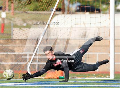 Thumbnail 2 in Clemens @ Lee (UIL 6A Regional Quarterfinal) photogallery.