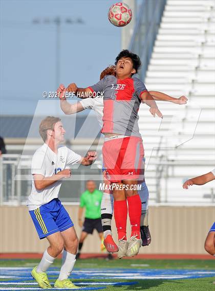 Thumbnail 2 in Clemens @ Lee (UIL 6A Regional Quarterfinal) photogallery.