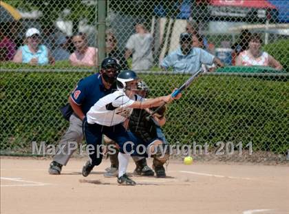 Thumbnail 3 in D.H. Conley vs. Southern Vance (NCHSAA 3A Final) photogallery.