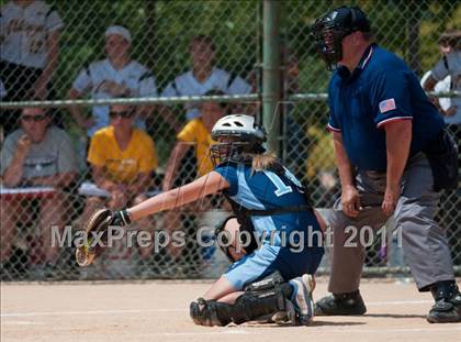 Thumbnail 1 in D.H. Conley vs. Southern Vance (NCHSAA 3A Final) photogallery.