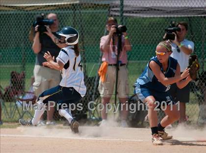 Thumbnail 1 in D.H. Conley vs. Southern Vance (NCHSAA 3A Final) photogallery.