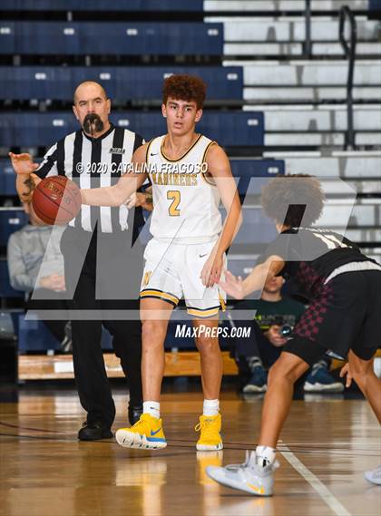 Thumbnail 3 in Toms River North vs Rutgers Prep (Shore Classic Showcase) photogallery.