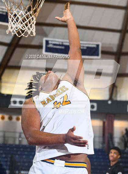 Thumbnail 1 in Toms River North vs Rutgers Prep (Shore Classic Showcase) photogallery.