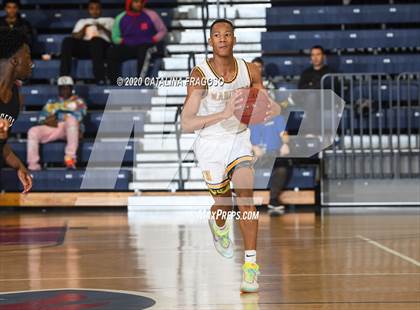 Thumbnail 3 in Toms River North vs Rutgers Prep (Shore Classic Showcase) photogallery.