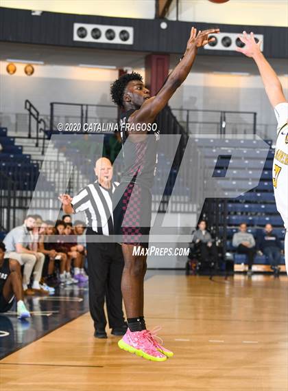 Thumbnail 3 in Toms River North vs Rutgers Prep (Shore Classic Showcase) photogallery.