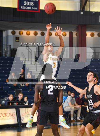 Thumbnail 3 in Toms River North vs Rutgers Prep (Shore Classic Showcase) photogallery.