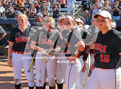 Thumbnail 1 in Tunkhannock vs. Beaver (PIAA 4A Championship) photogallery.