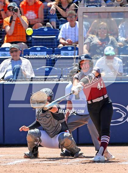 Thumbnail 1 in Tunkhannock vs. Beaver (PIAA 4A Championship) photogallery.