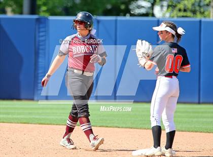 Thumbnail 3 in Tunkhannock vs. Beaver (PIAA 4A Championship) photogallery.