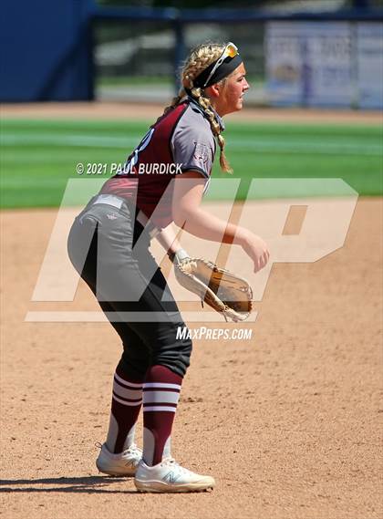Thumbnail 1 in Tunkhannock vs. Beaver (PIAA 4A Championship) photogallery.