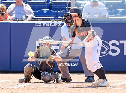 Thumbnail 3 in Tunkhannock vs. Beaver (PIAA 4A Championship) photogallery.