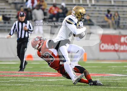 Thumbnail 3 in Archbishop Hoban vs. Trotwood-Madison (OHSAA Division III Final)  photogallery.