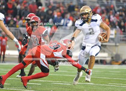 Thumbnail 2 in Archbishop Hoban vs. Trotwood-Madison (OHSAA Division III Final)  photogallery.