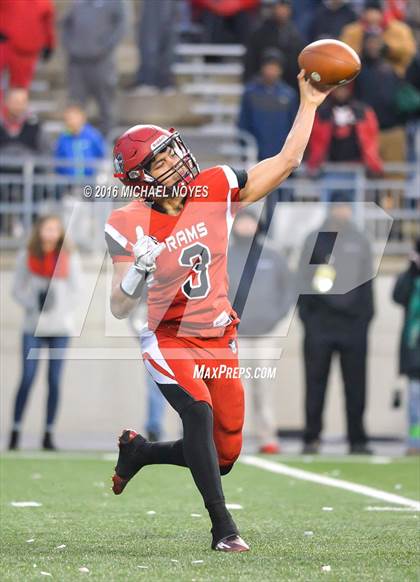 Thumbnail 1 in Archbishop Hoban vs. Trotwood-Madison (OHSAA Division III Final)  photogallery.