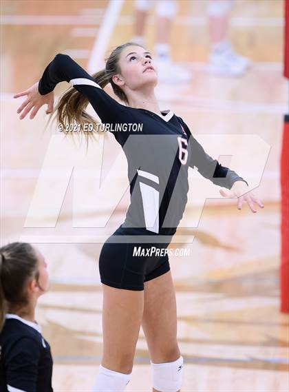 Thumbnail 1 in Milton @ Cherokee photogallery.