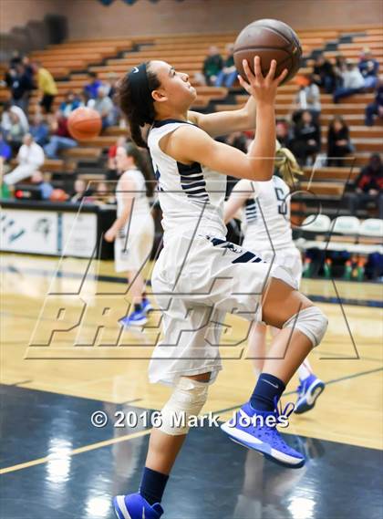 Thumbnail 2 in ThunderRidge vs. Trinity (Nike Tournament of Champions) photogallery.