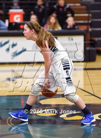 Thumbnail 1 in ThunderRidge vs. Trinity (Nike Tournament of Champions) photogallery.