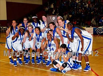 Thumbnail 3 in Serra vs. La Jolla Country Day (CIF D4 SoCal Regional Final) photogallery.