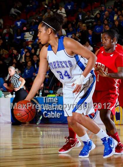 Thumbnail 3 in Serra vs. La Jolla Country Day (CIF D4 SoCal Regional Final) photogallery.