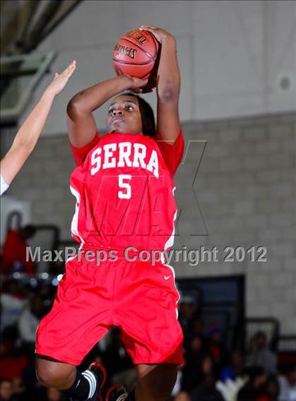 Thumbnail 1 in Serra vs. La Jolla Country Day (CIF D4 SoCal Regional Final) photogallery.