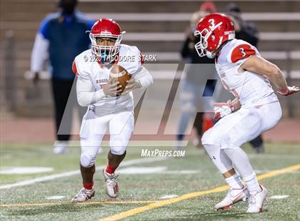 Thumbnail 3 in Cherry Creek vs. Regis Jesuit (CHSAA 5A Qtr Finals) photogallery.