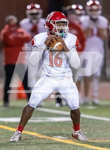 Thumbnail 1 in Cherry Creek vs. Regis Jesuit (CHSAA 5A Qtr Finals) photogallery.