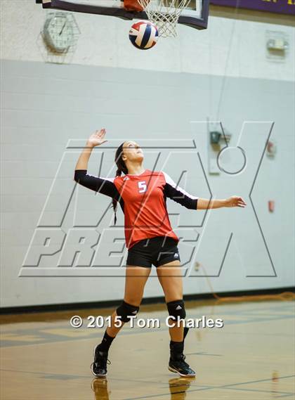 Thumbnail 1 in Pottsboro vs Sherman JV (Farmersville Tournament) photogallery.