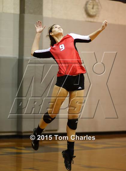 Thumbnail 1 in Pottsboro vs Sherman JV (Farmersville Tournament) photogallery.